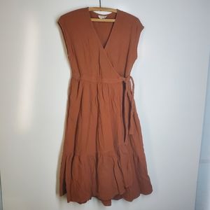 Universal Thread Wrap Around Women's Brown Dress.  Size M.